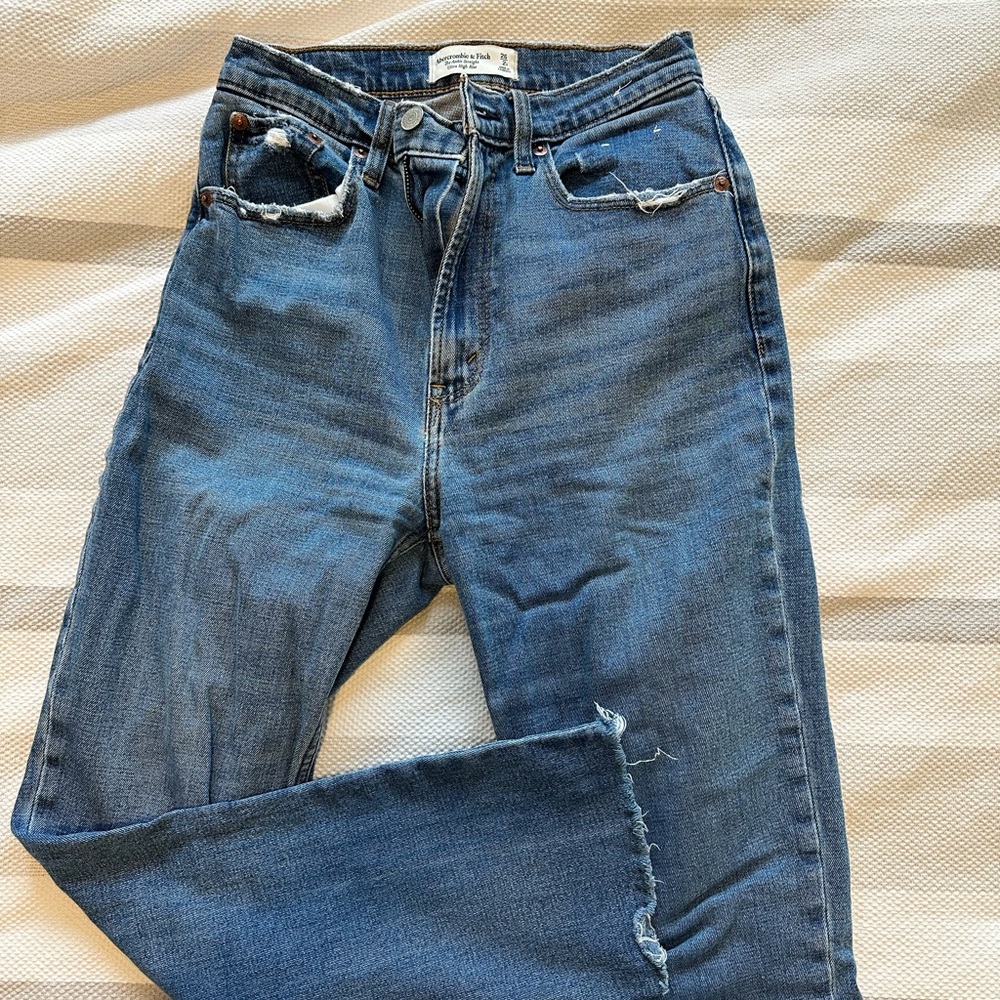 Abercrombie ankle straight ultra high rise